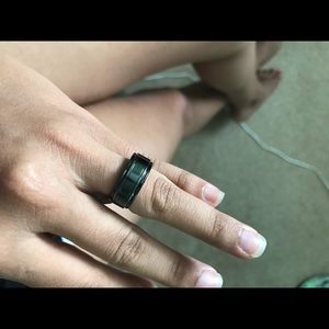 Men’s tungsten band